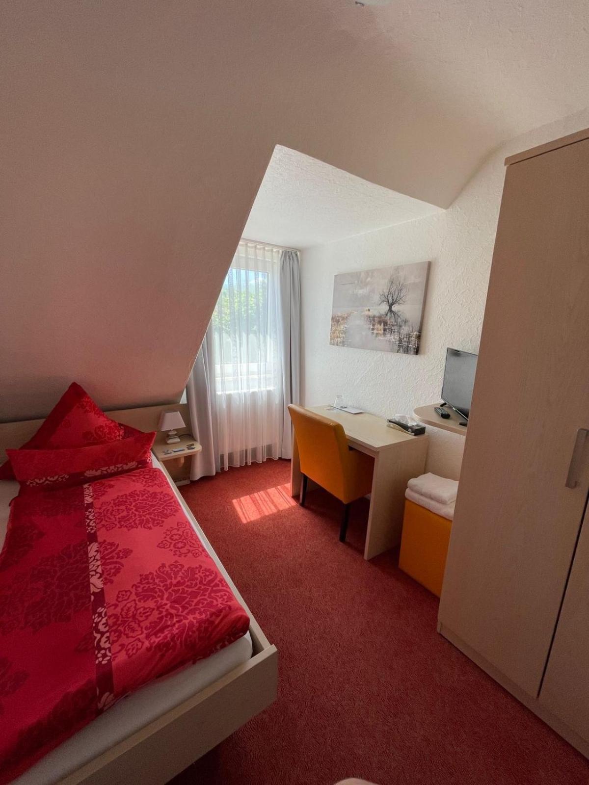 Hotel Pension Haus Talblick Edersee Hemfurth-Edersee Exterior foto